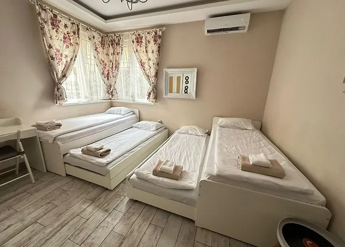 Lejlighed Cosy, 2bdr Flat In The Heart Of Old *