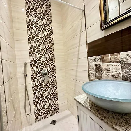 Appartement Cosy, 2bdr Flat In The Heart Of Old Sofia