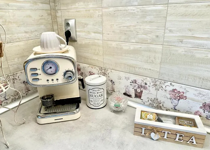 Cosy, 2bdr Flat In The Heart Of Old *