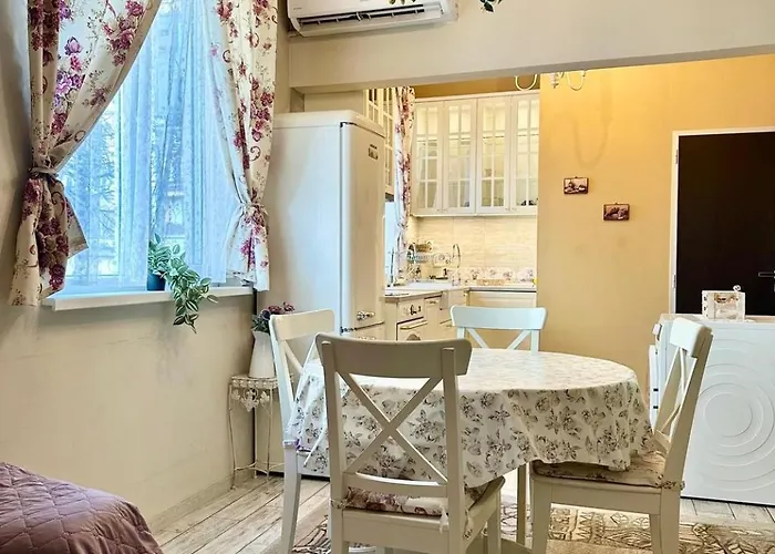 Cosy, 2bdr Flat In The Heart Of Old Sofia