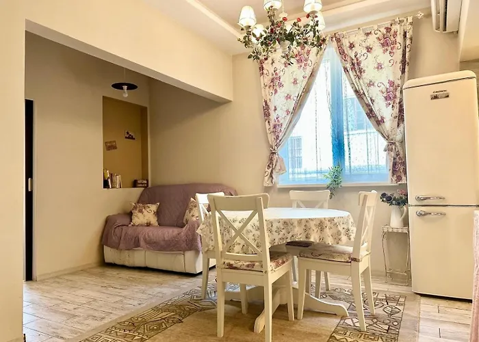 Cosy, 2bdr Flat In The Heart Of Old Апартамент