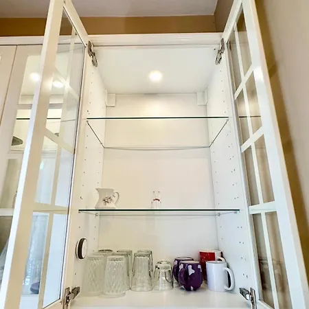 Cosy, 2bdr Flat In The Heart Of Old شقة *